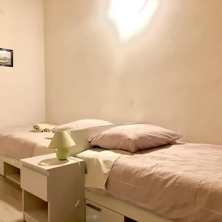 Apartment With Parking Space Mrljane, Pasman - 20850 *