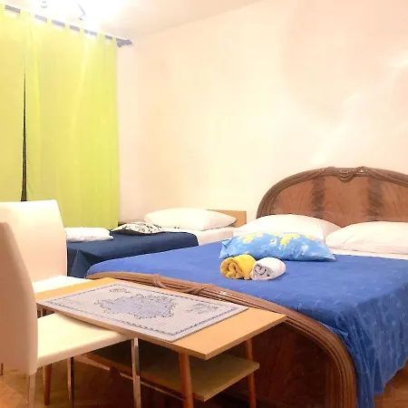 Apartament With Parking Space Mrljane, Pasman - 20850 Mrljane